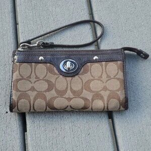 Coach Canvas Logo Wristlet | Coach Logo Canvas Wallet
